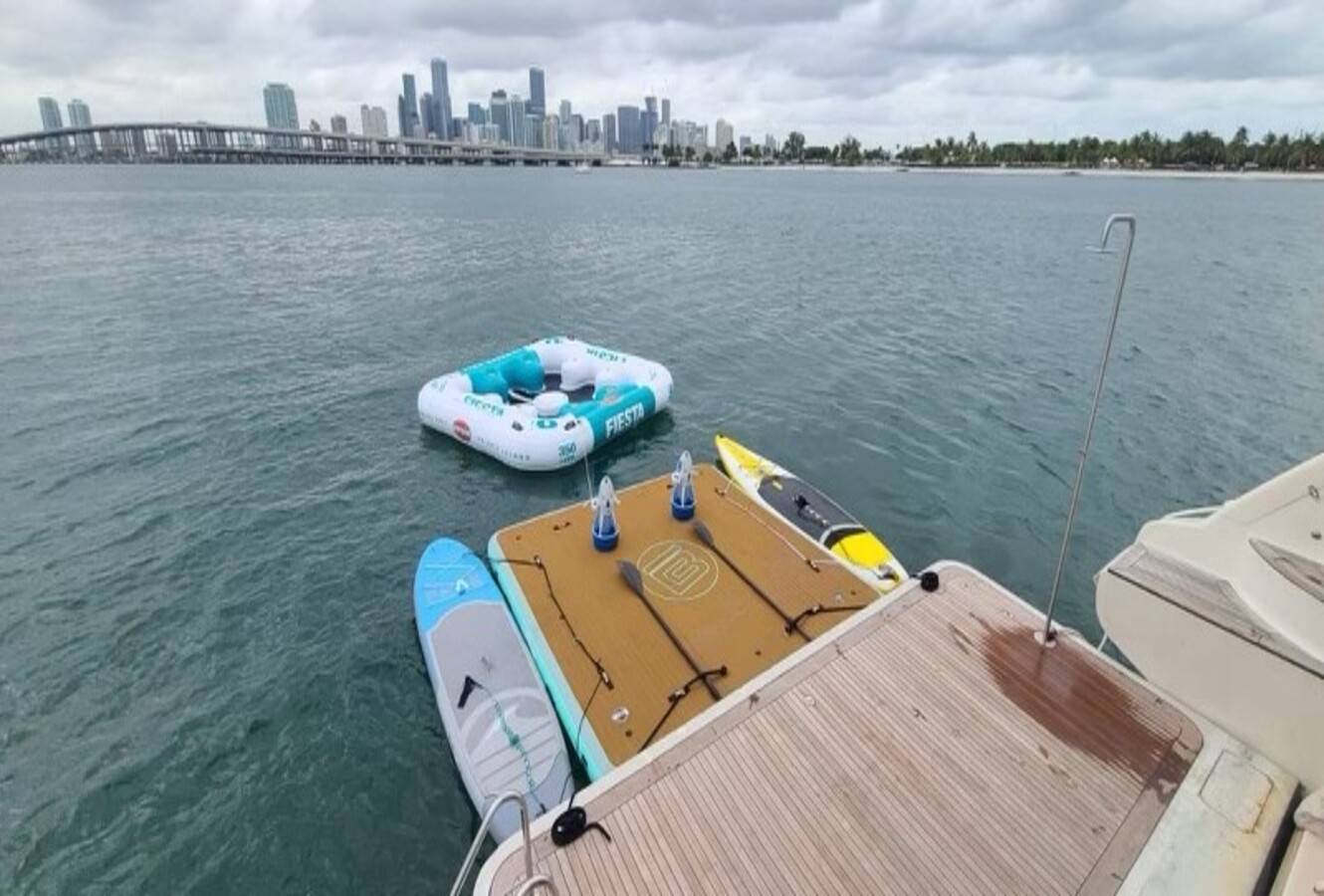 Boating Miami - Yacht Rentals