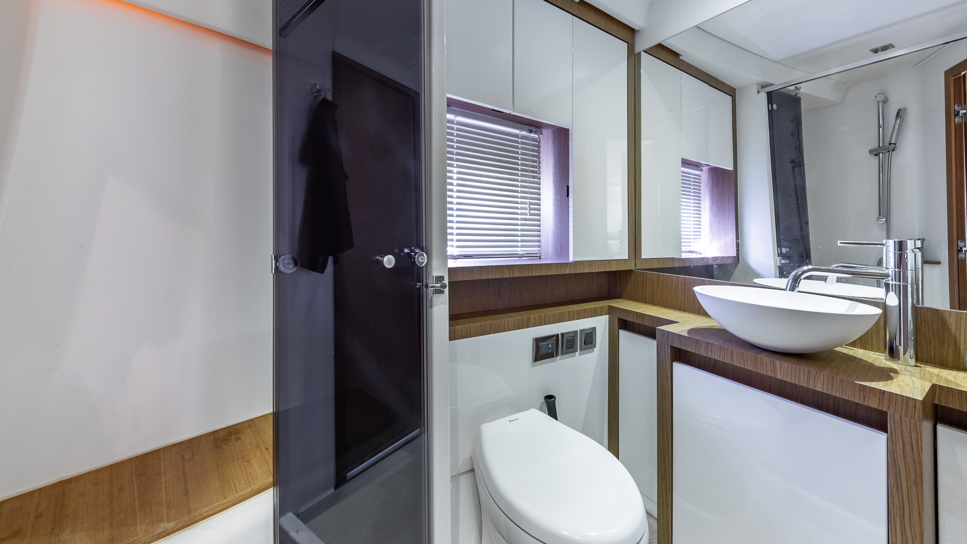 49_BENETEAU_FLYBRIDGE_THE_ARK_WEB-53