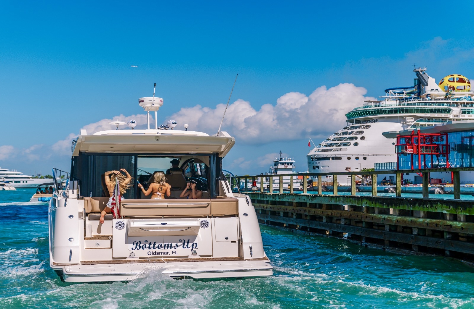 d6ae5f44-e5c2-45e6-afe4-7b071cd6027b